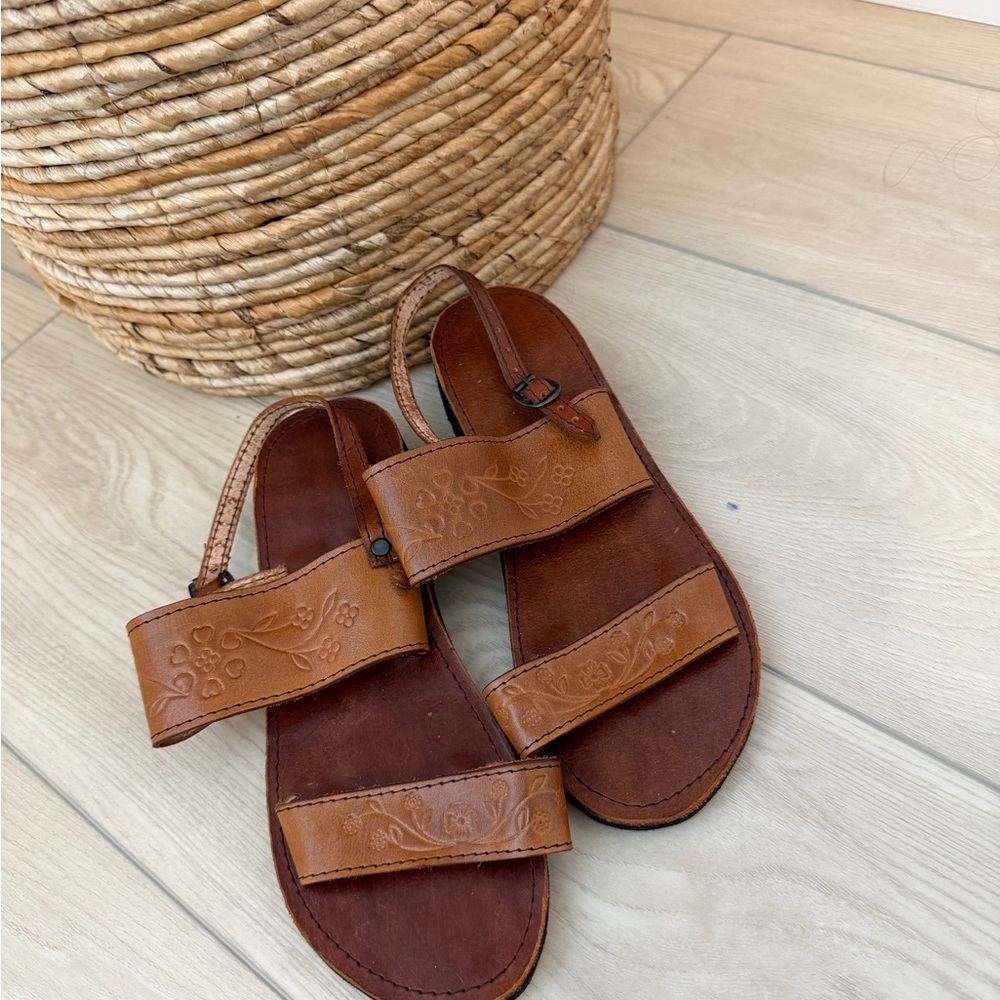 Brown embossed Leather Sandals with Floral Design
